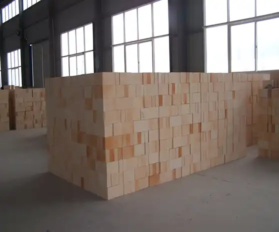 What are the benefits of using fire clay bricks in construction?